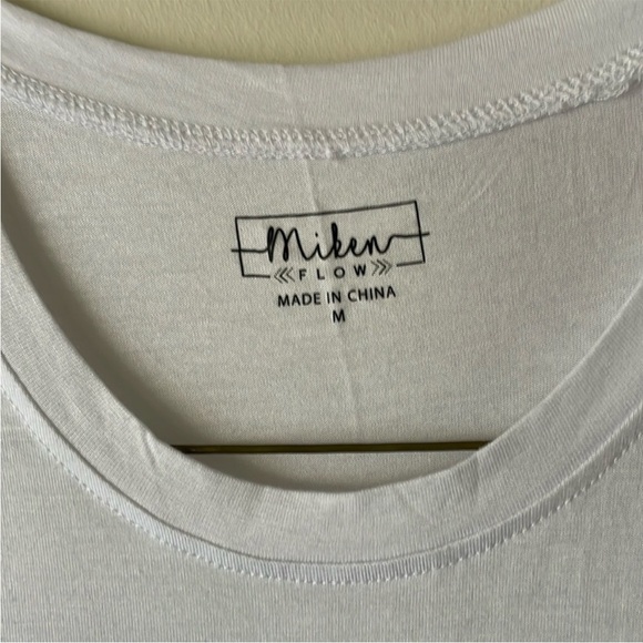 Miken Flow White One Lucky Mama Tank Top Medium - Picture 3 of 11